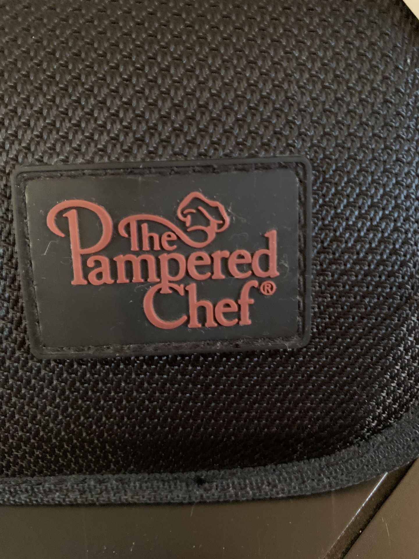 The Pampered Chef insulated stoneware tote and 2 stoneware lids