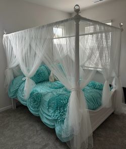 Comforter Set
