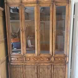 China cabinet 