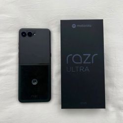 Motorola RAZR Ultra 2025 512gb Unlocked any carrier