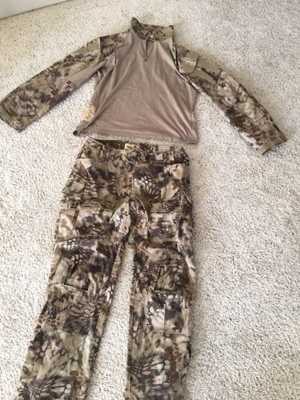 Lancer Tactical Combat Pants & Shirt Kryptek Highlander Camo for Airsoft