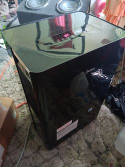 Midea Dehumidifier