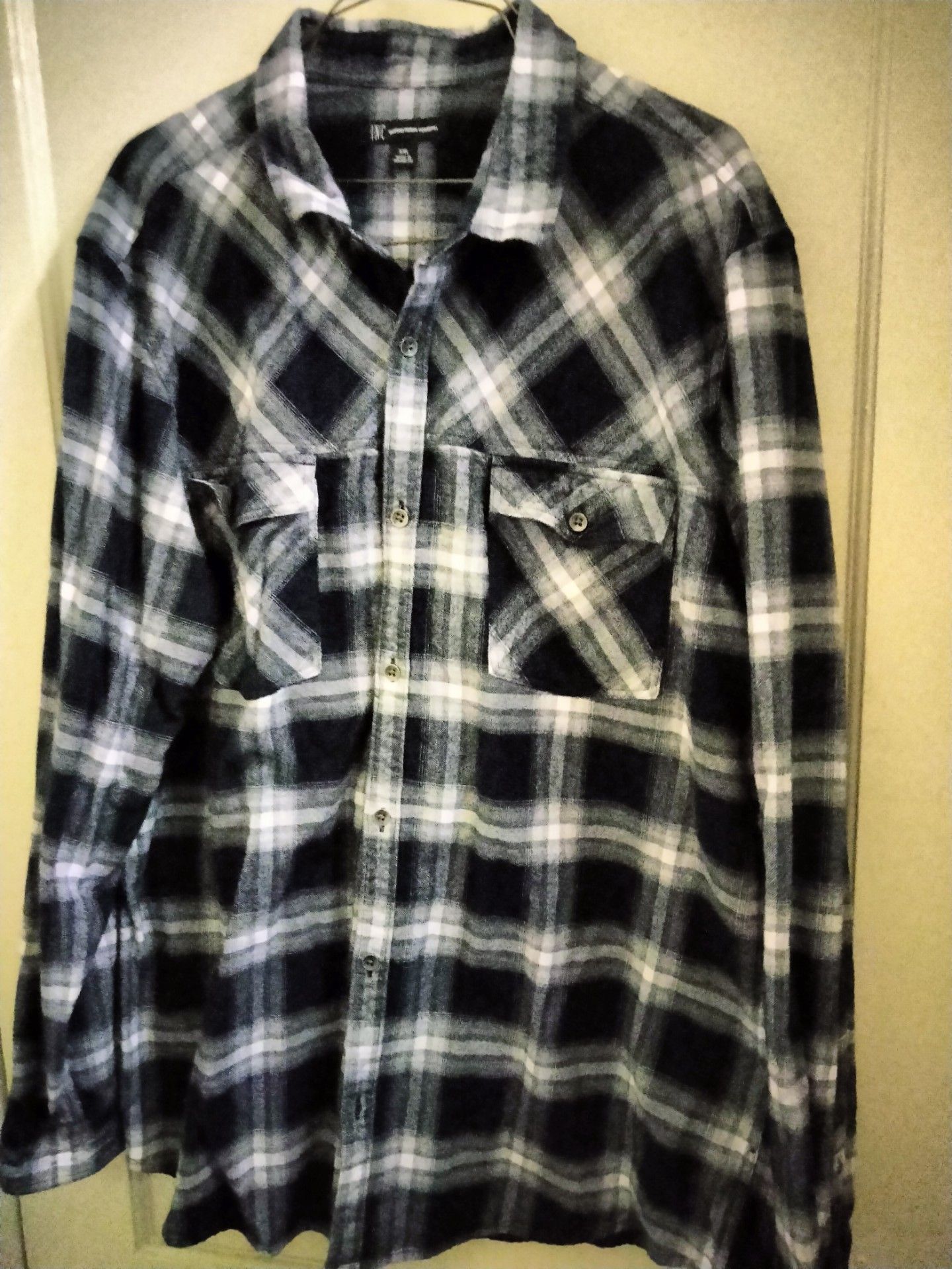Men's flannel shirt size xl