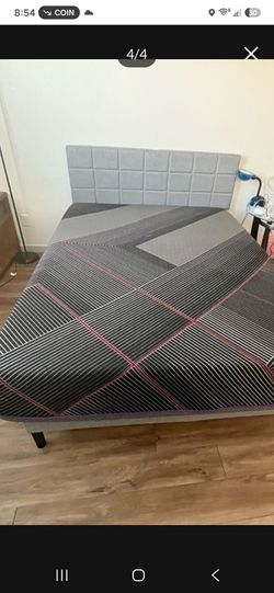 Queen Size Bed Set Like New