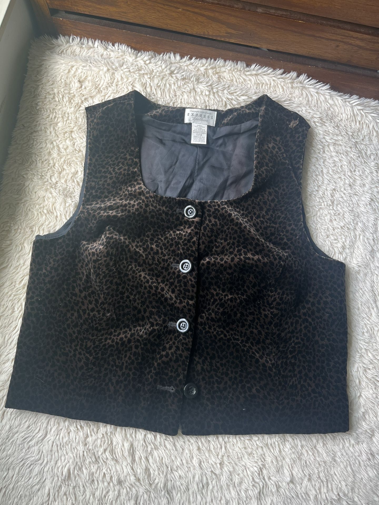 Vintage 90’s Express Compagnie Internationale Tailleur Velour Vest size 13/14 *small rip @ top left shoulder
