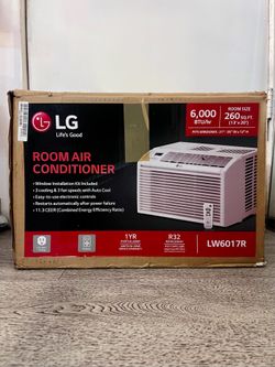LG Room Window Air Conditioner with Remote NEW