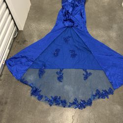 Blue Laced Prom Dress 