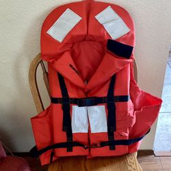 STEARNS SEARCH AND RESCUE SAR COMMERCIAL TYPE 1  LIFE VEST