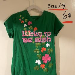 St Patrick's Day T-Shirt Girls Size 14. 6$ Pick Up Dtla Near Union Station