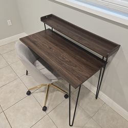 Desk and chair