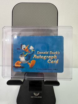 Disney Magic Kingdom game part pieces - Donald Duck autograph card! Rare