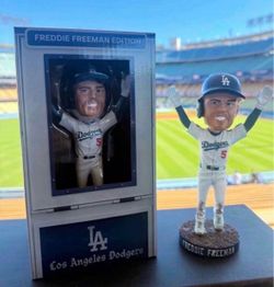 Freddie Freeman bobblehead Los Angeles Dodgers