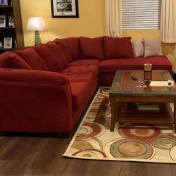 Salsa 2 Piece Sectional Sofa With Chaise 🔥 Brand New 