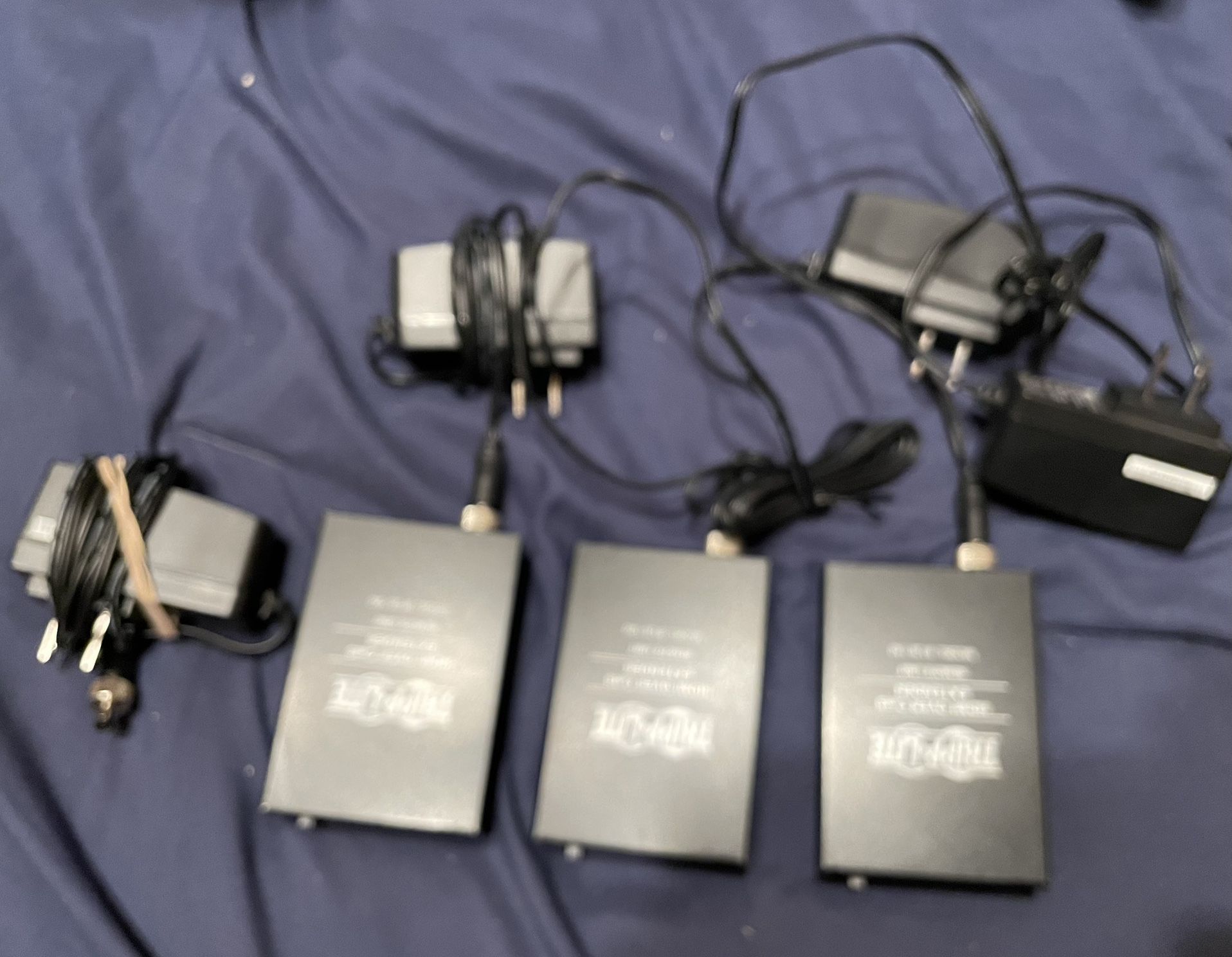 Tripp-lite HDMI Over Cat5 Extender Lot Of 3 Plus An Extra Power Supply