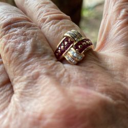 Ruby And Diamond ring