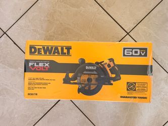 New DeWalt DCS577X1 7 1/4 skill Saw