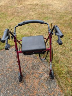 4 wheel walker, red, adjustable height, Drive brand