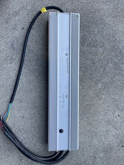 MOSO EUV-1000-56-BA 1000W Programmable LED Driver IP65 Dimmable - New