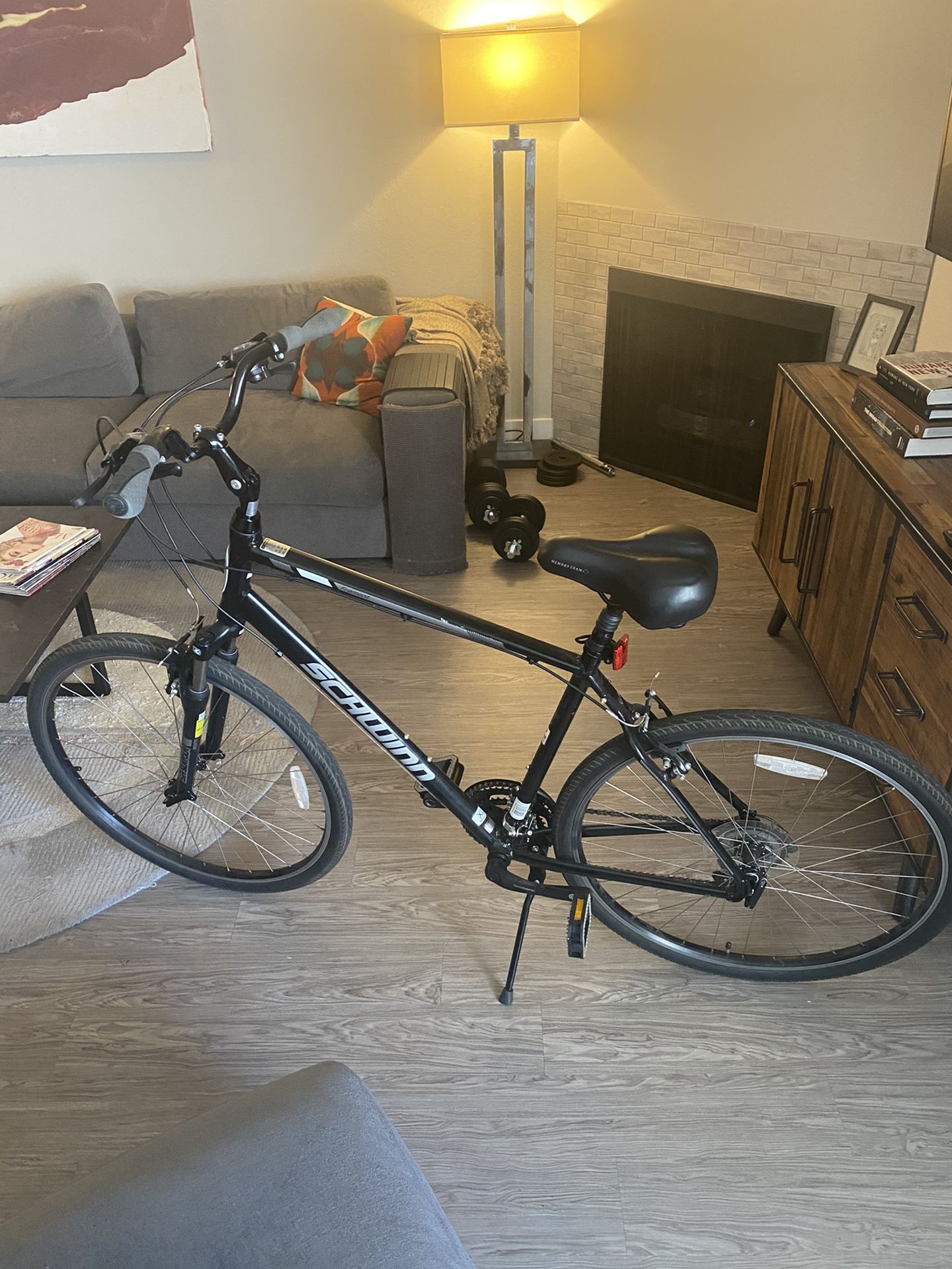 Schwinn signature men's fremont hybrid bike deals