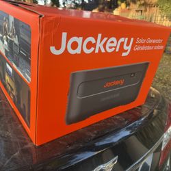 Jackery Solar Generator Battery Pack 2000 Plus