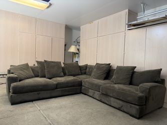 Olive Sectional - Free delivery