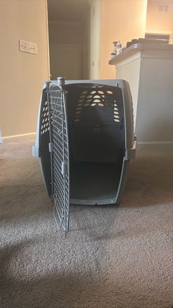 Dog crate