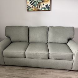 [Like New]  Queen Memory Foam Pullout Couch
