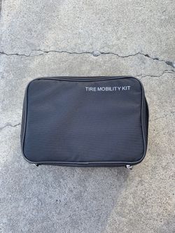 Tire mobility kit