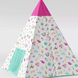 Pillowfort Teepee / Kids Toy Tent, 60"x52"
