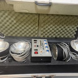 Novatron 600D Lighting Kit