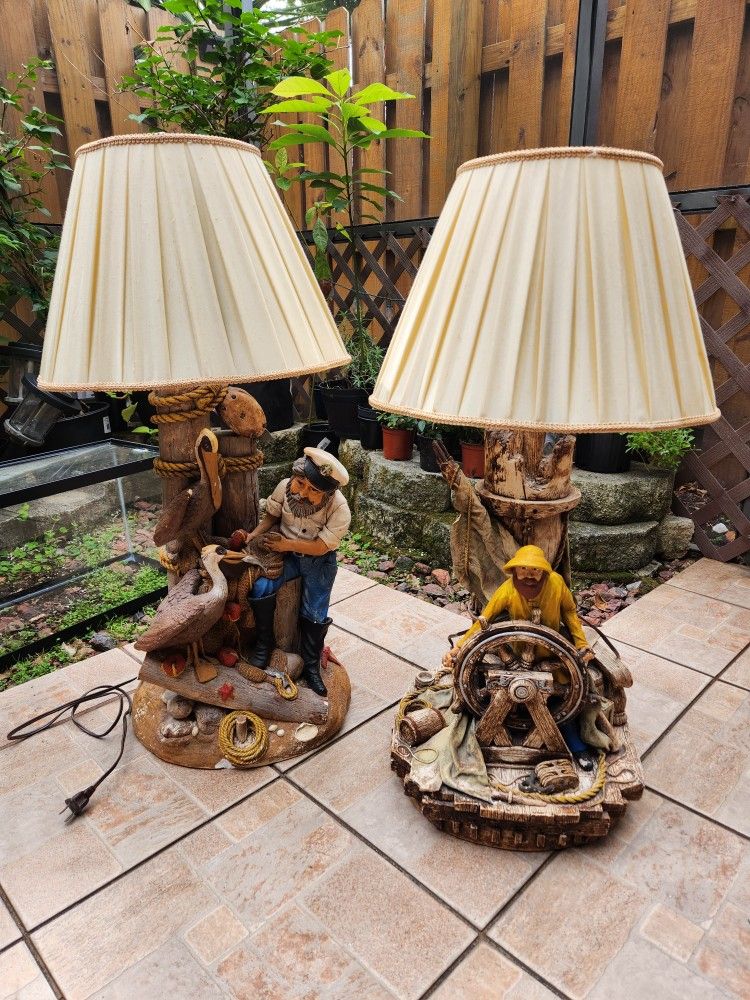 Vintage Lamps Antique One in a kind Sea theme 34 " height approx. Miami Kendall Area