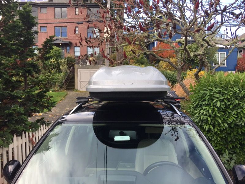 Thule Evolution 1800 Rooftop Cargo and Ski Box for Sale in Seattle WA OfferUp