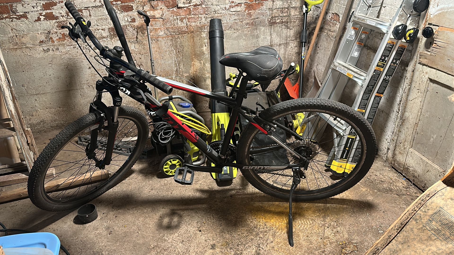 Giant Bicycle - Supercommuter