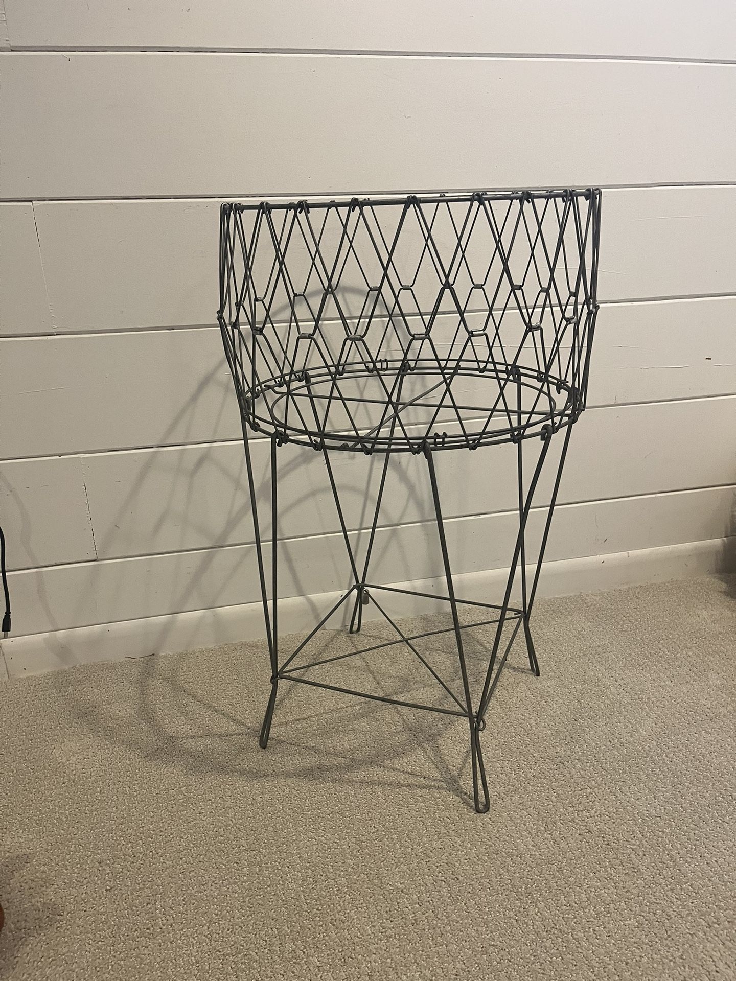 Vintage Folding Wire Laundry Basket