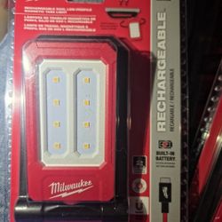 Milwaukee 500 Lumen