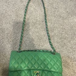 RARE-Small Classic Double Flap – Green Leather | 21P