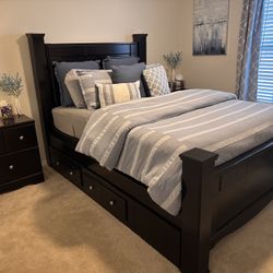 4 Piece Queen Bedroom Set