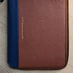 IPad mini leather case | Want Les Essentials de la Vie