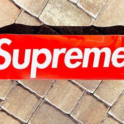 Supreme Logo Uncut Skateboard