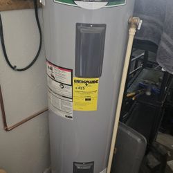 40gal Electric Hotwater Heater