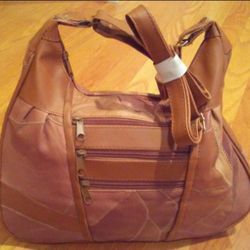 NEW* LEATHER*  HANDBAG