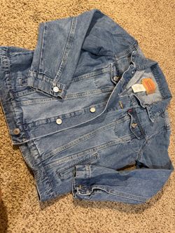 Levi’s kids jacket size large