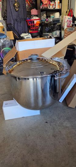 Royal Prestige pot