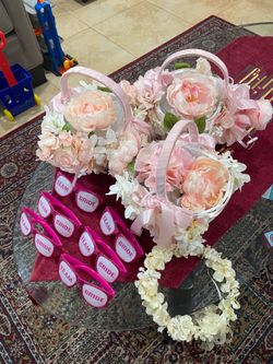 Flower girl baskets