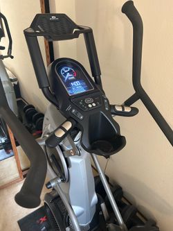 Bowflex Max trainer M7 elliptical