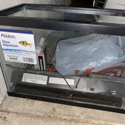 Aqueon 20 Gallon Tank With Top And Filter 