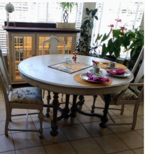 Dining Table  6 Chairs, 4 Leaves, And Hutch 