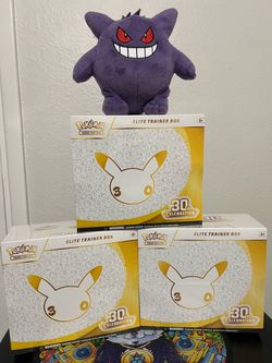 Pokemon 30th Celebration Elite Trainer Box