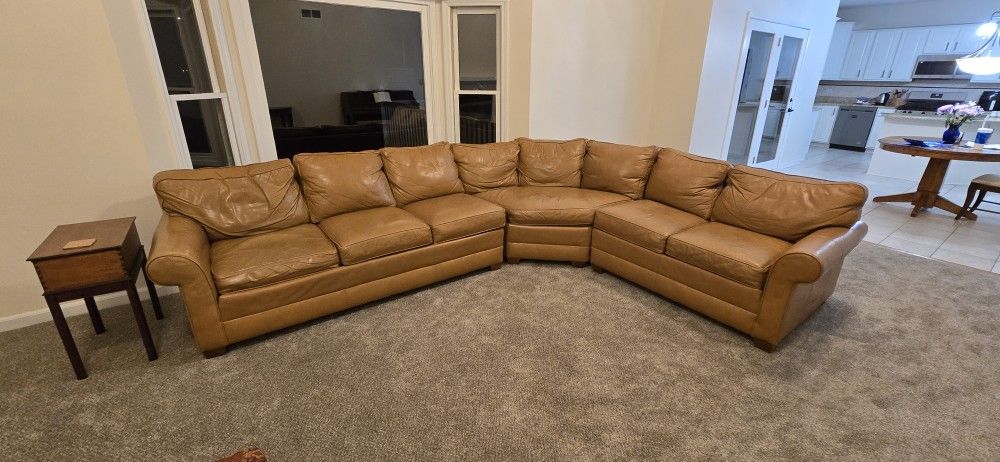 Ethan Allen, Spencer Track-Arm Leather 3-Piece Sectional