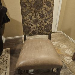 DINNING CHAIRS, TOTAL OF 6. $150 .PICK UP ONLY